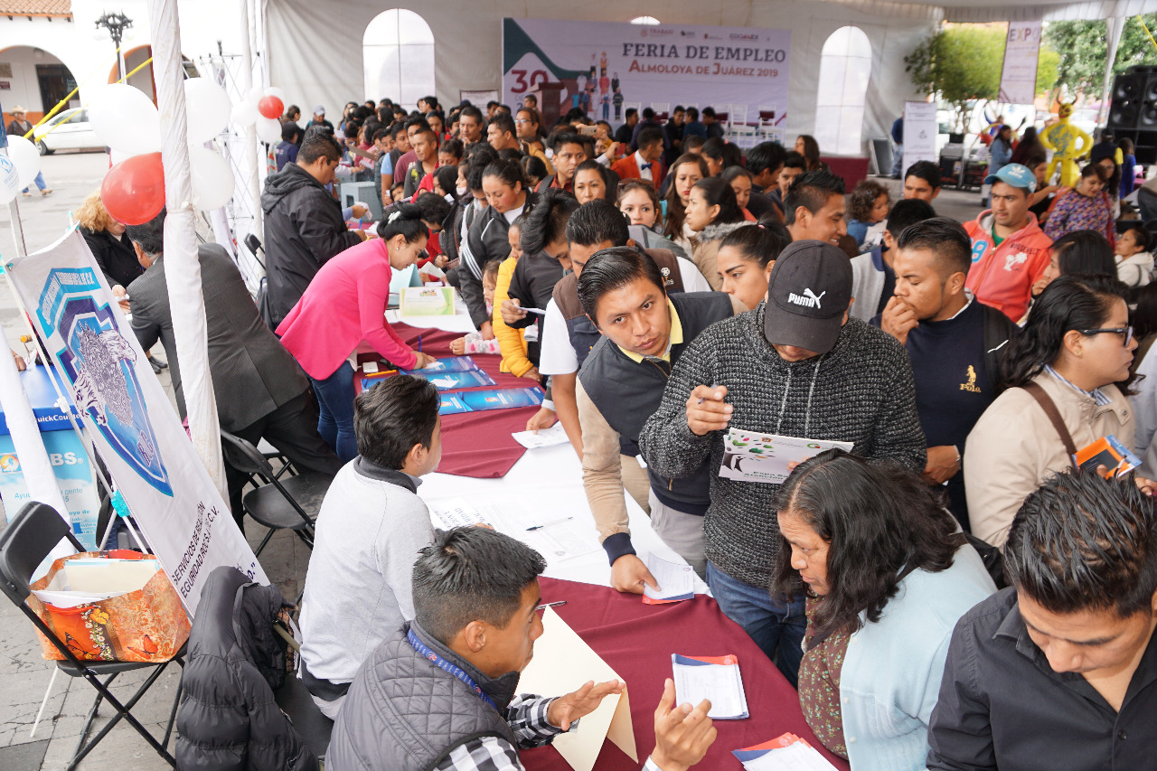Más de 40 empresas ofertan 300 vacantes en la primera Feria del Empleo ...